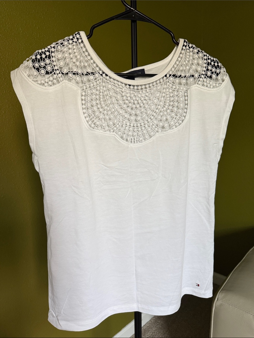 Tommy Hilfiger White Crochet Cotton-Blend Sleeveless Tank size Small